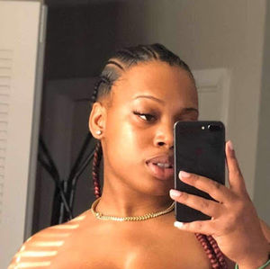 Meet your Posher, Rae